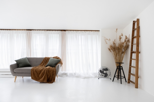 Baltā Fotostudija maigam un gaišam rezultātam.