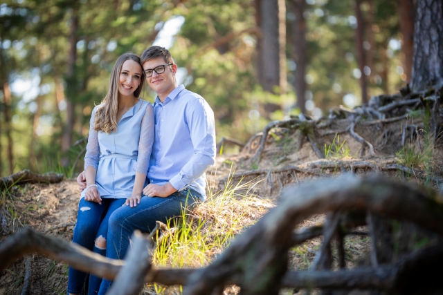 Fotosesija pie dabas, mājās vai citā jums tuvā vietā.